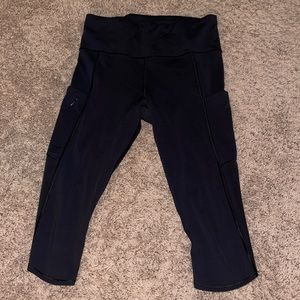 Athleta capris leggings